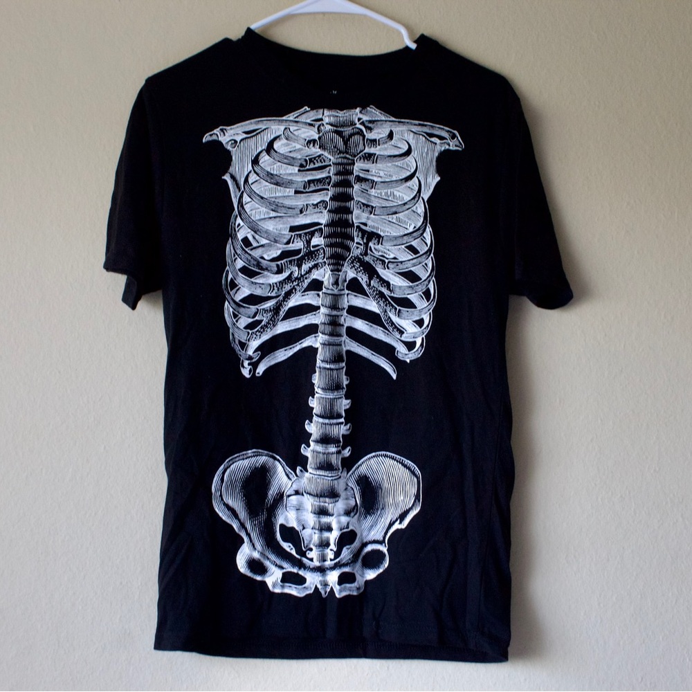 Skeleton t-shirt